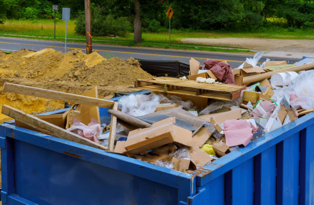 Best Garage Cleanout  in Georgetown, CT